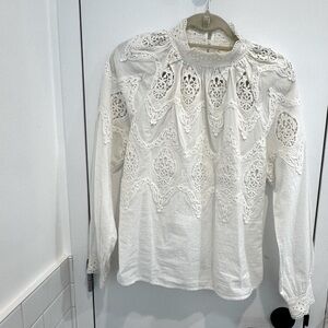 Sézane white eyelet lace (broderie anglais) blouse